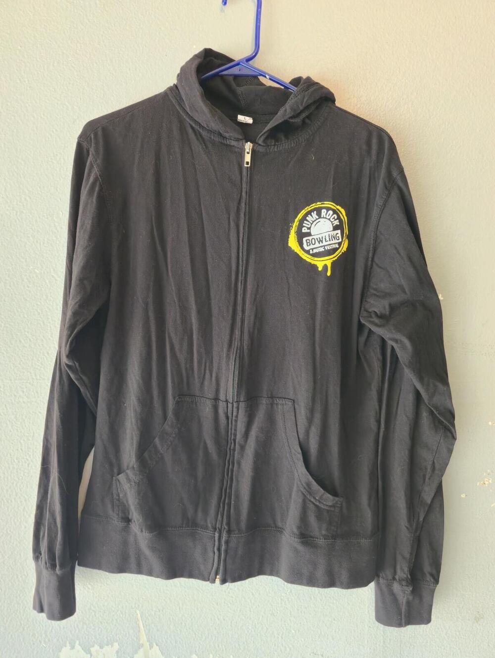 Black Punk Rock Bowling & Music Festival Zip-Up Light Hoodie Size Large
